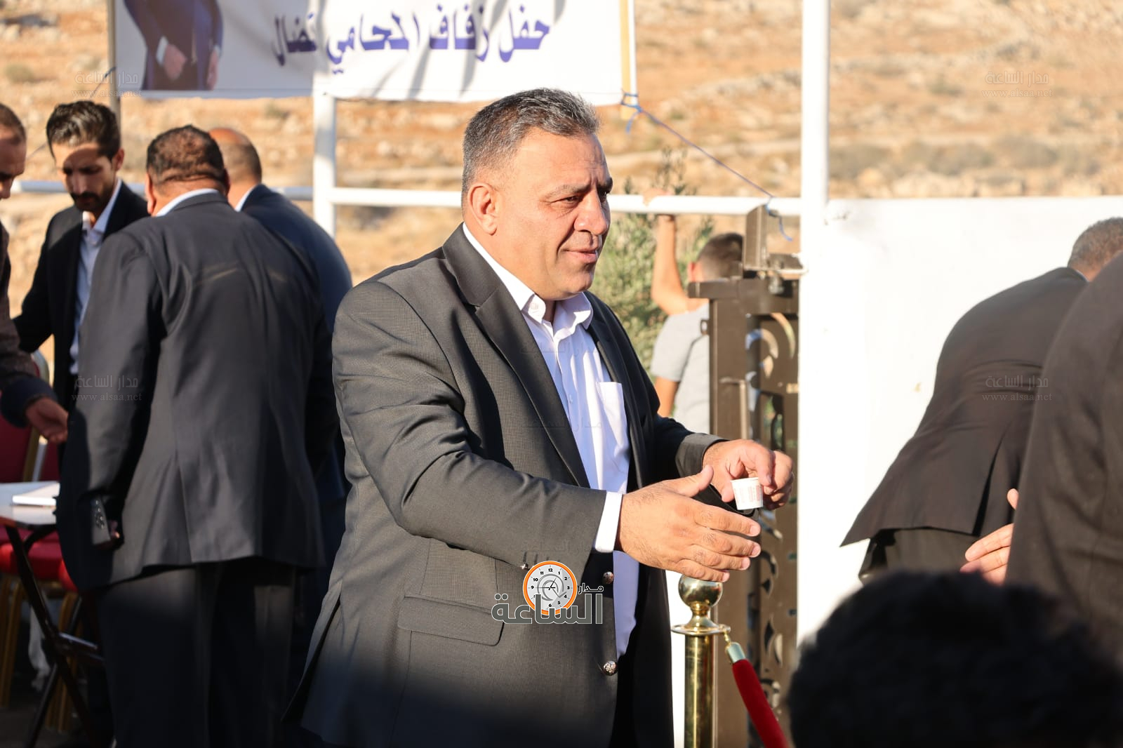 Madar Al-Saa Images 0.006123194319625935