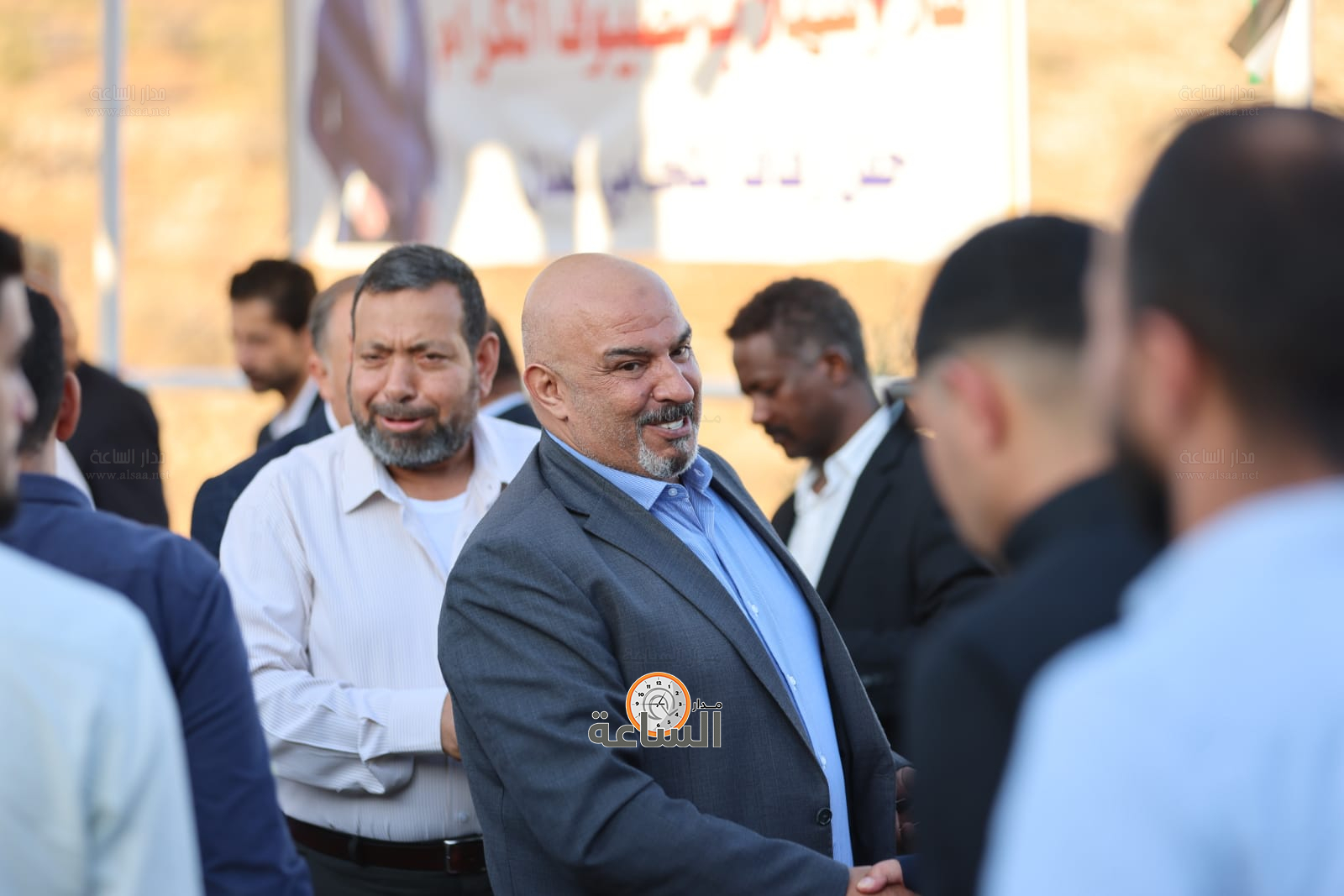 Madar Al-Saa Images 0.40015420631352927