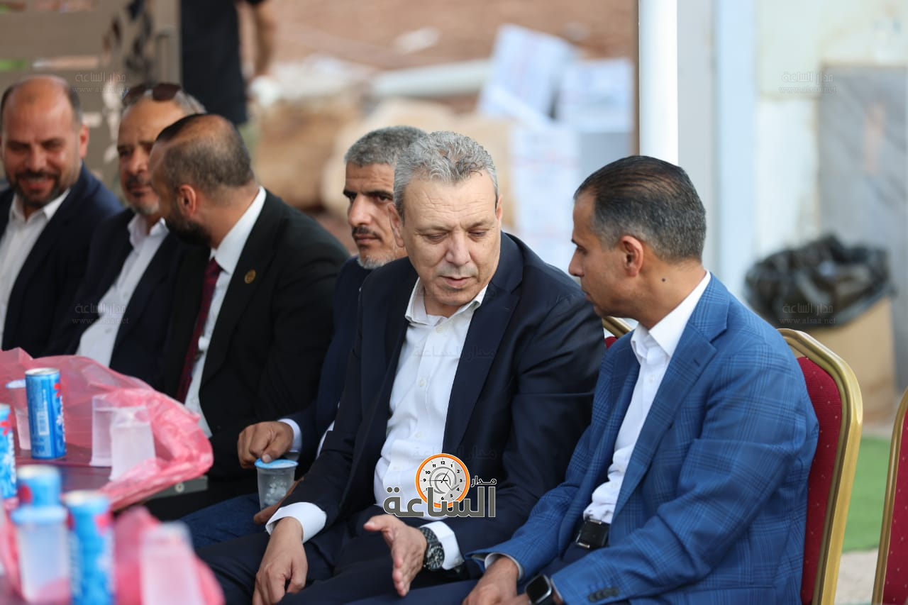 Madar Al-Saa Images 0.16378953905571336