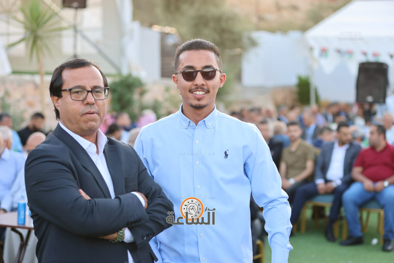 Madar Al-Saa Images 0.5575731734582173