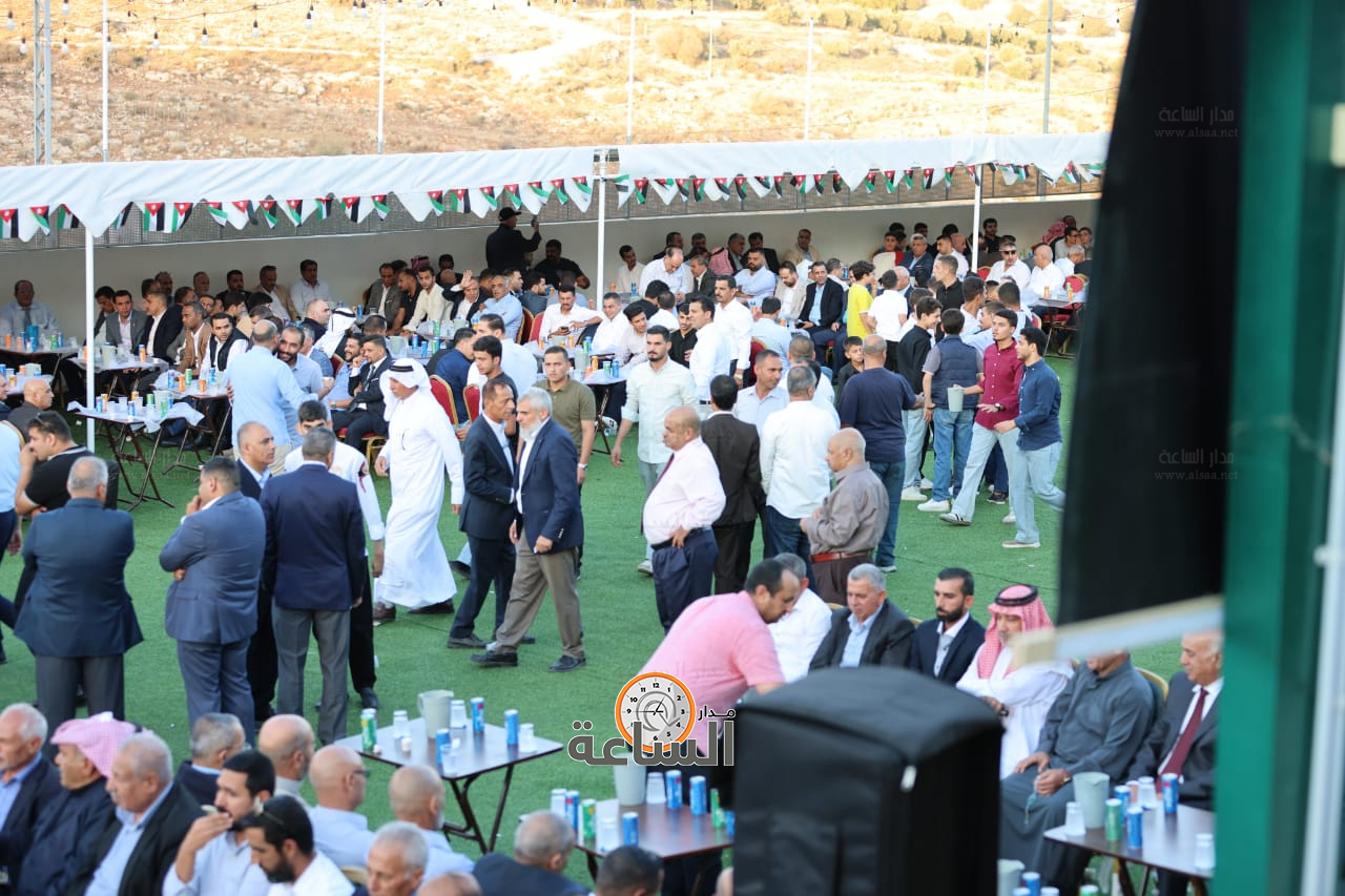 Madar Al-Saa Images 0.863853619495989