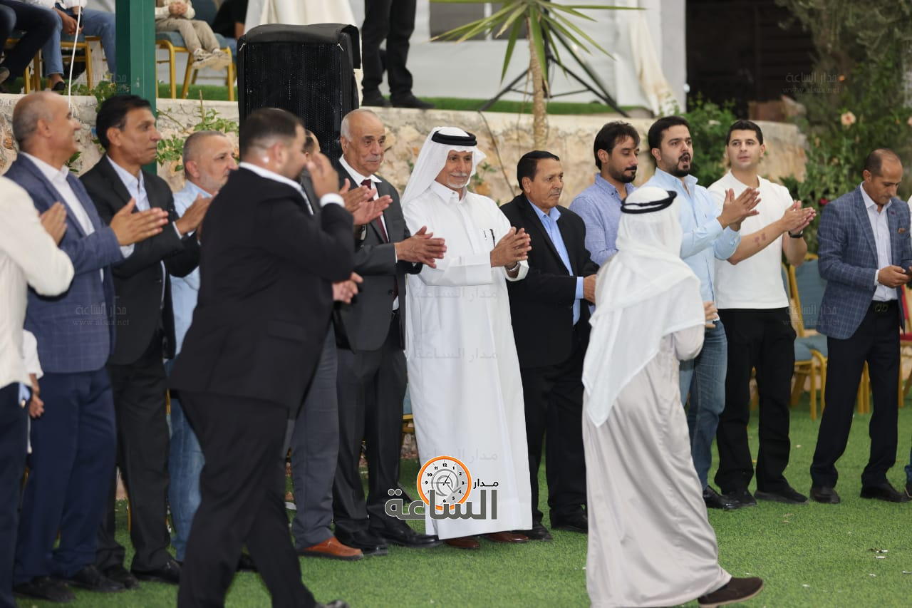 Madar Al-Saa Images 0.5614741842184466