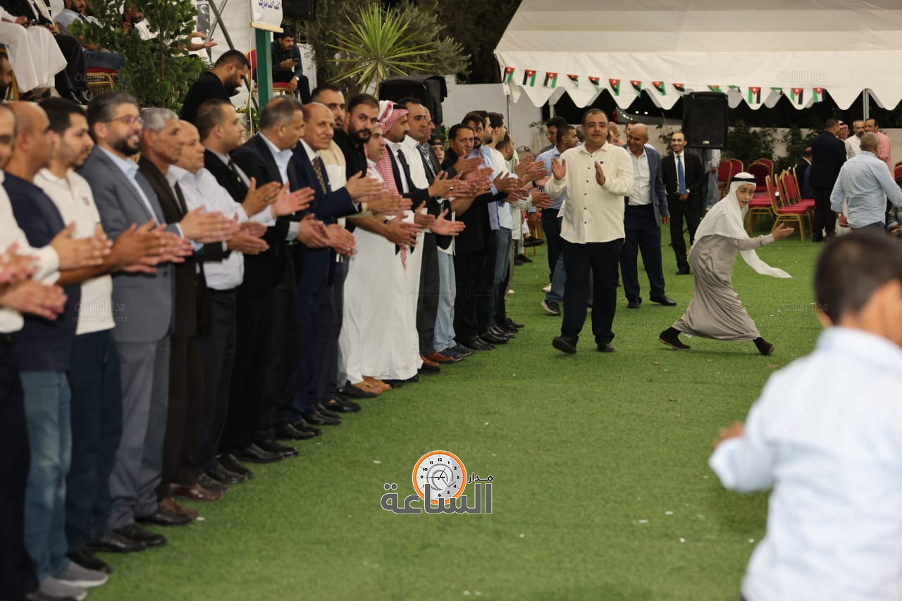 Madar Al-Saa Images 0.7101885784867011