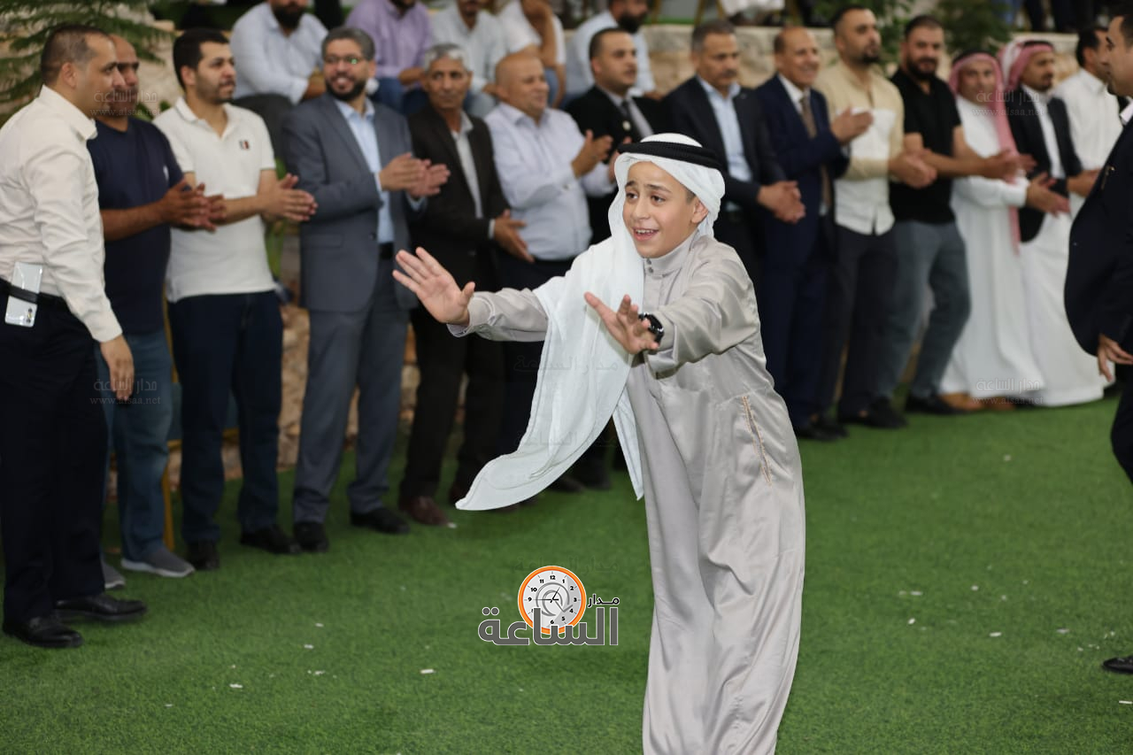 Madar Al-Saa Images 0.7705268728634846