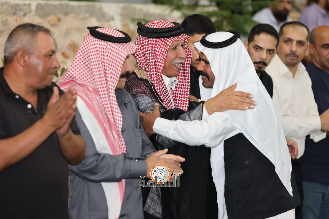 Madar Al-Saa Images 0.3303367013468024