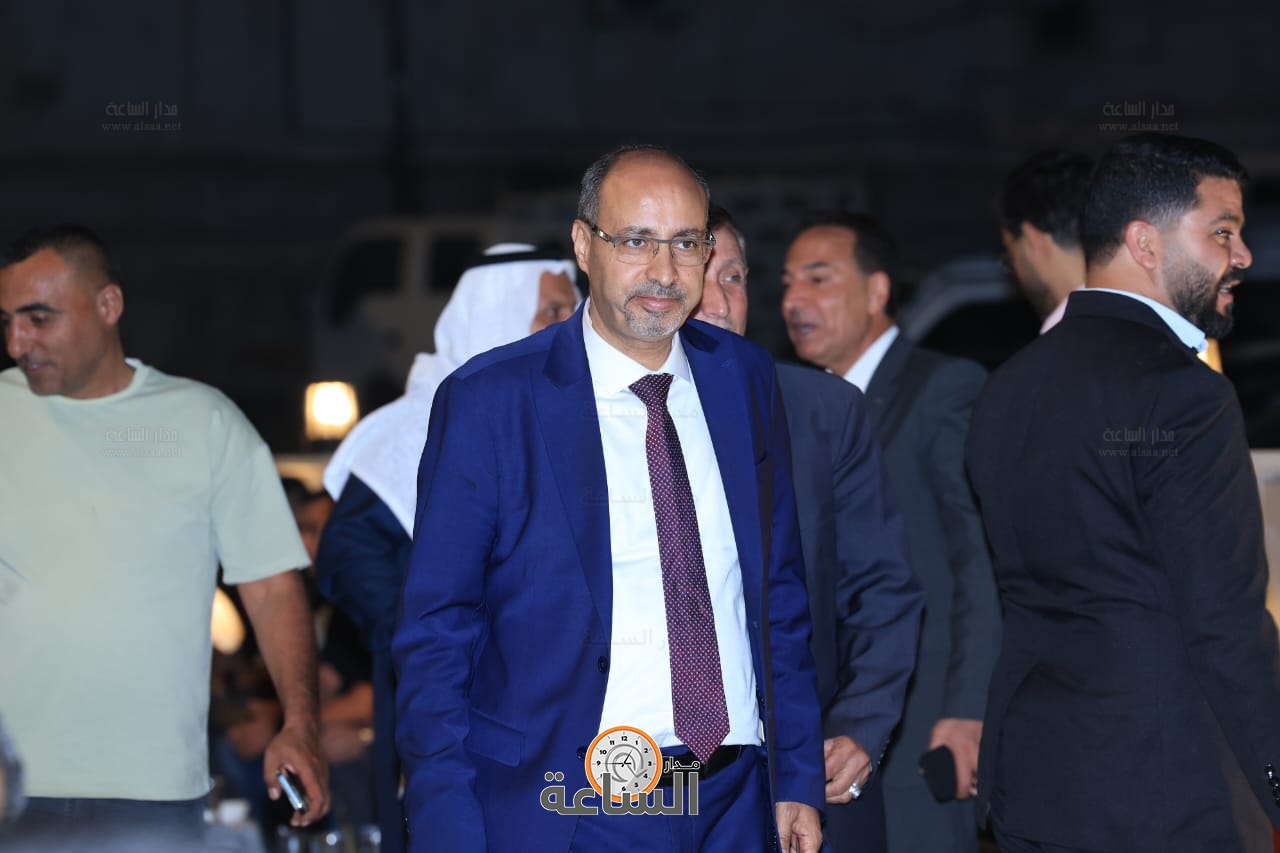 Madar Al-Saa Images 0.727972526680953