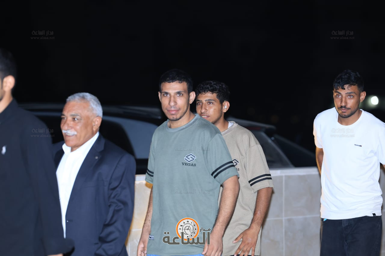 Madar Al-Saa Images 0.6735543353485534