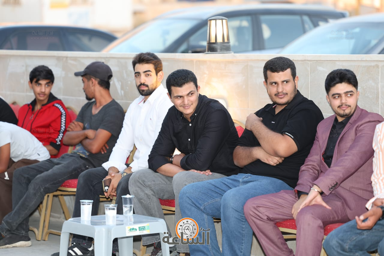 Madar Al-Saa Images 0.295760741968938