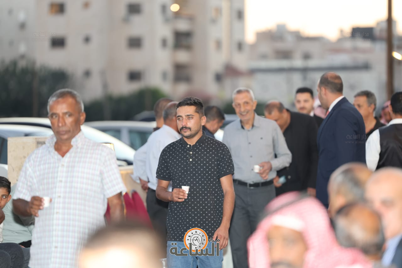 Madar Al-Saa Images 0.8165325525212982