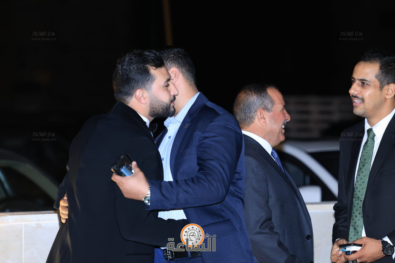 Madar Al-Saa Images 0.6438210910204003