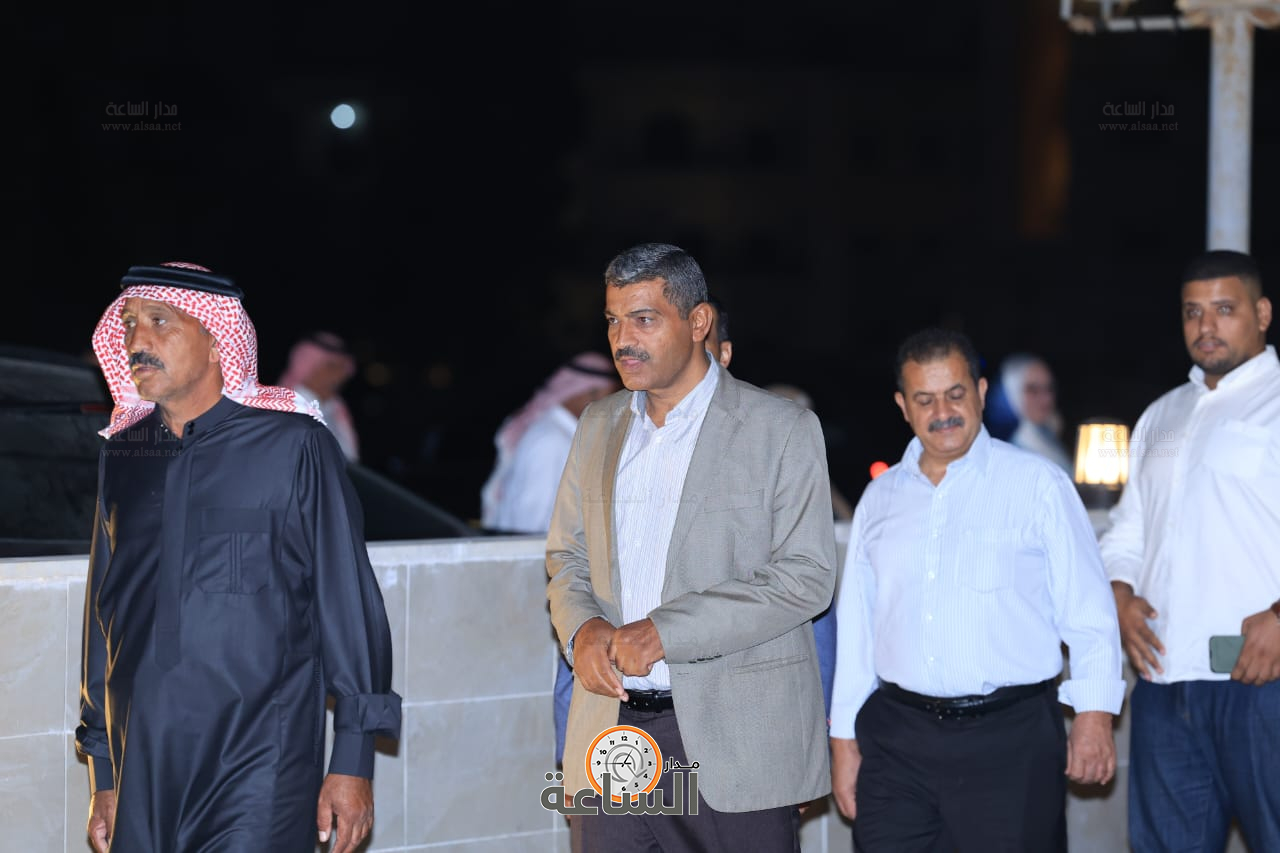 Madar Al-Saa Images 0.42424599725032497