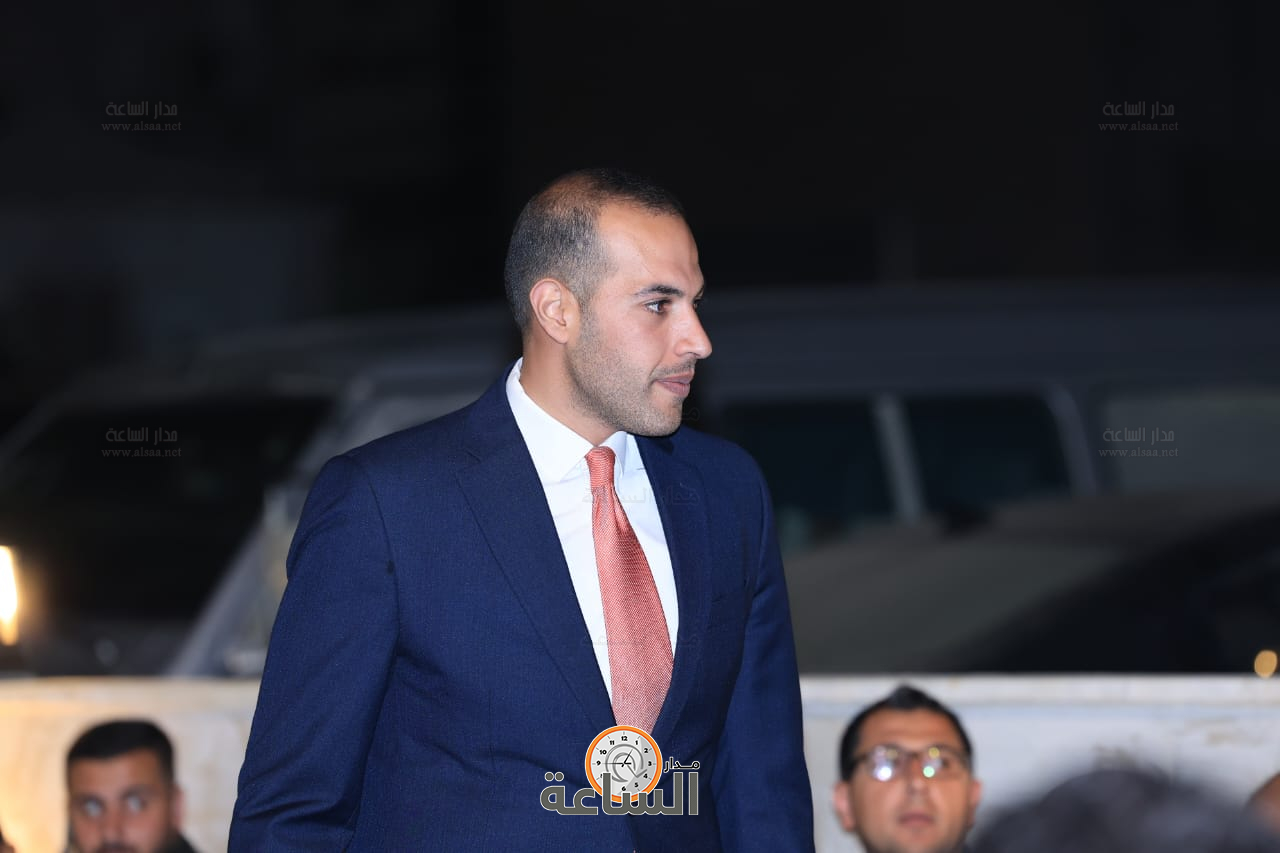 Madar Al-Saa Images 0.8704201420010396