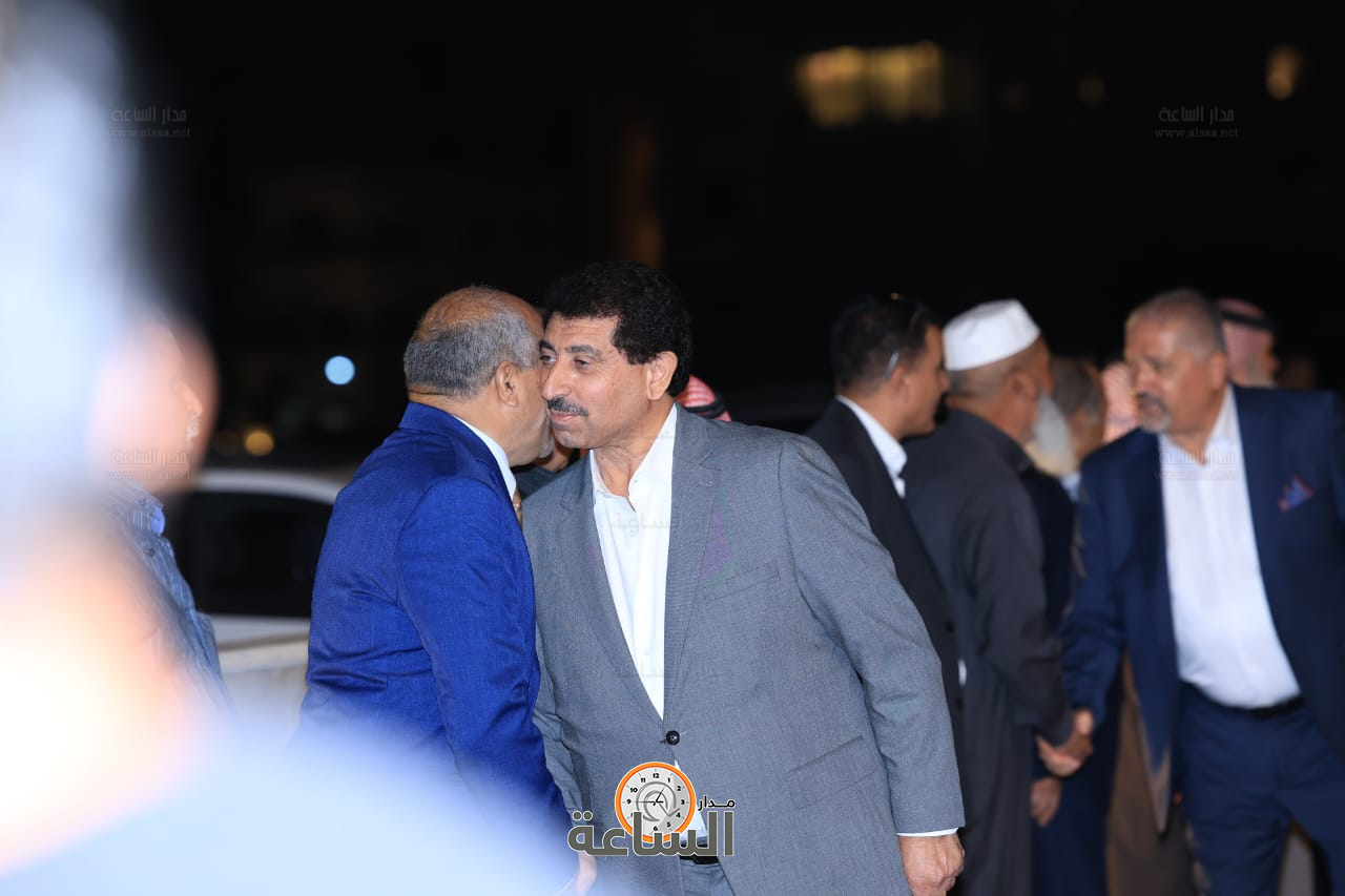 Madar Al-Saa Images 0.8417054618584168