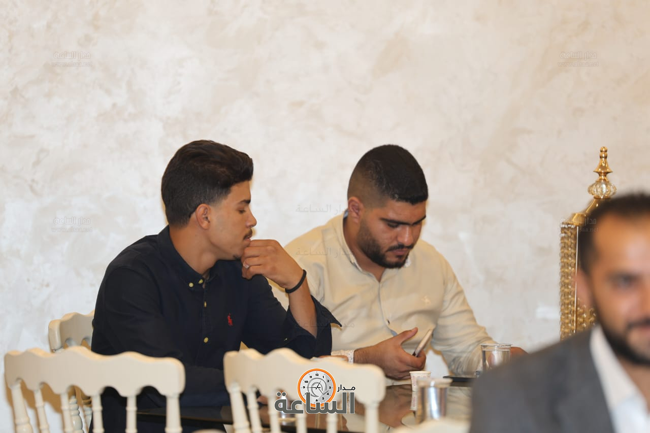 Madar Al-Saa Images 0.8427231802019701