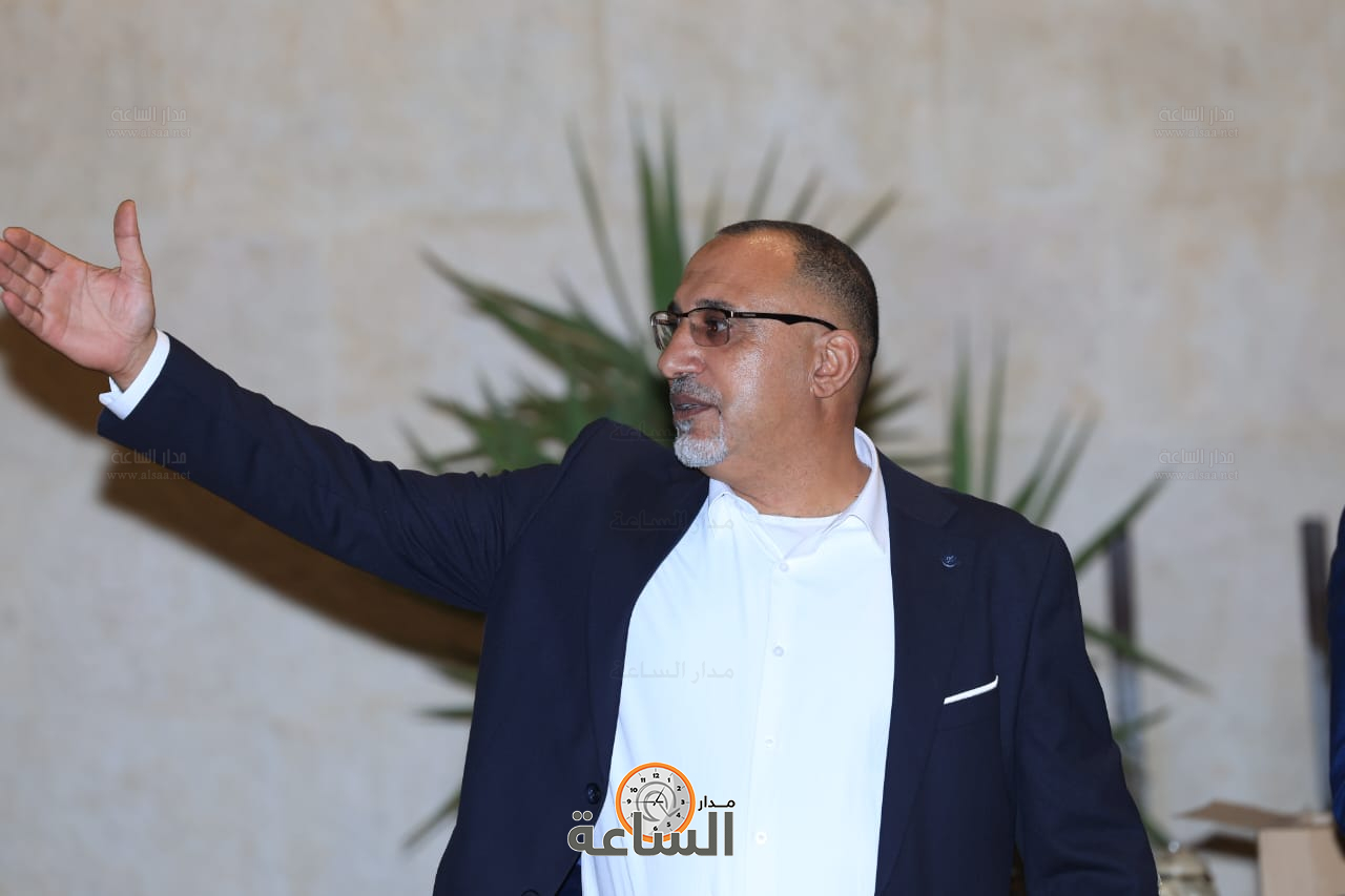 Madar Al-Saa Images 0.7349146733952512