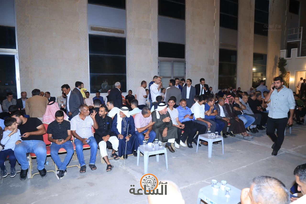 Madar Al-Saa Images 0.43003348405650466