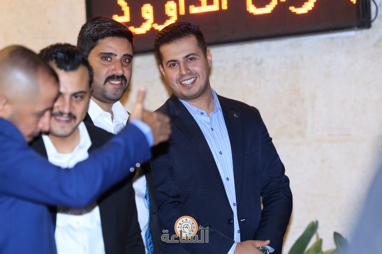 Madar Al-Saa Images 0.14871600368359117