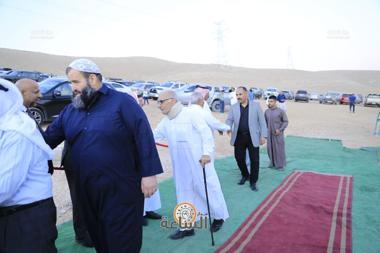 Madar Al-Saa Images 0.8601539556745562