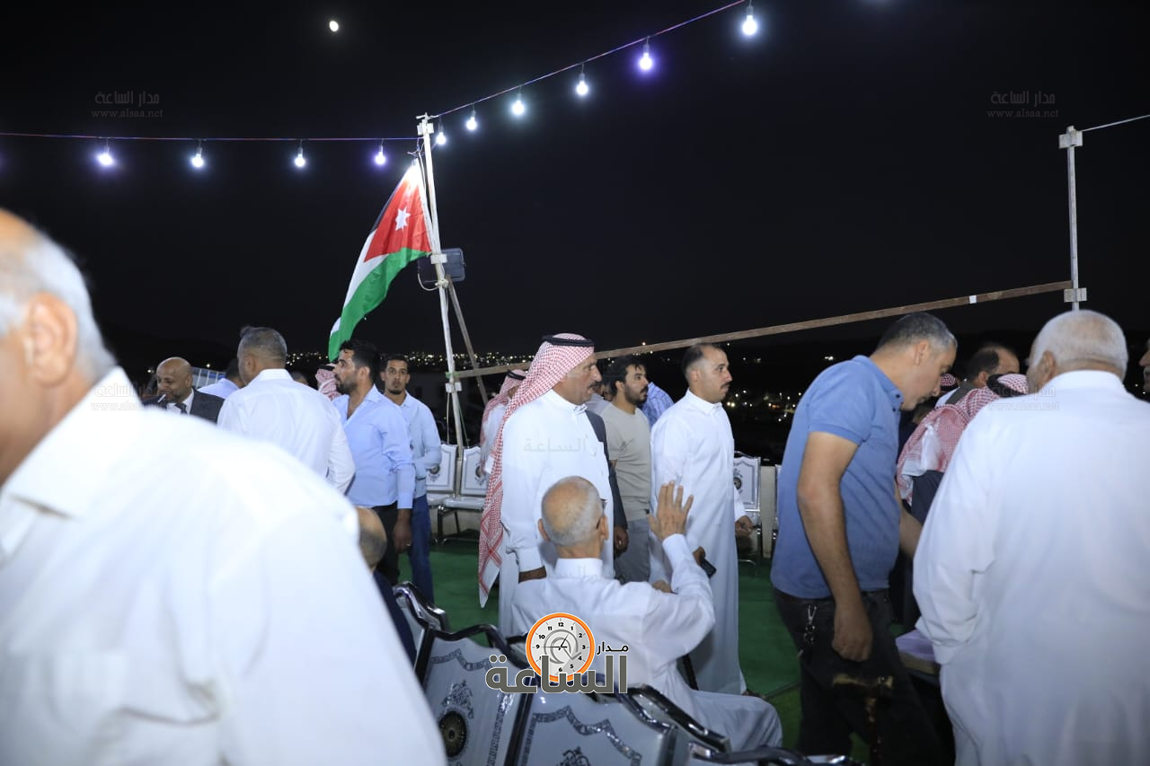 Madar Al-Saa Images 0.1312218890019593