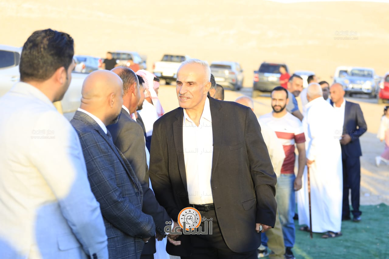 Madar Al-Saa Images 0.04425377806462438