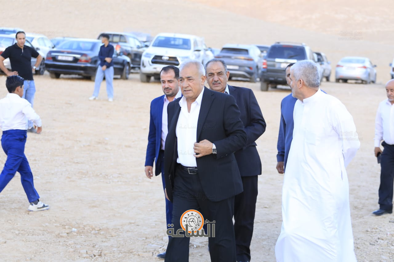 Madar Al-Saa Images 0.48858943812807454