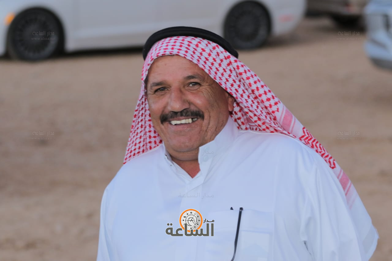 Madar Al-Saa Images 0.3229753440225046