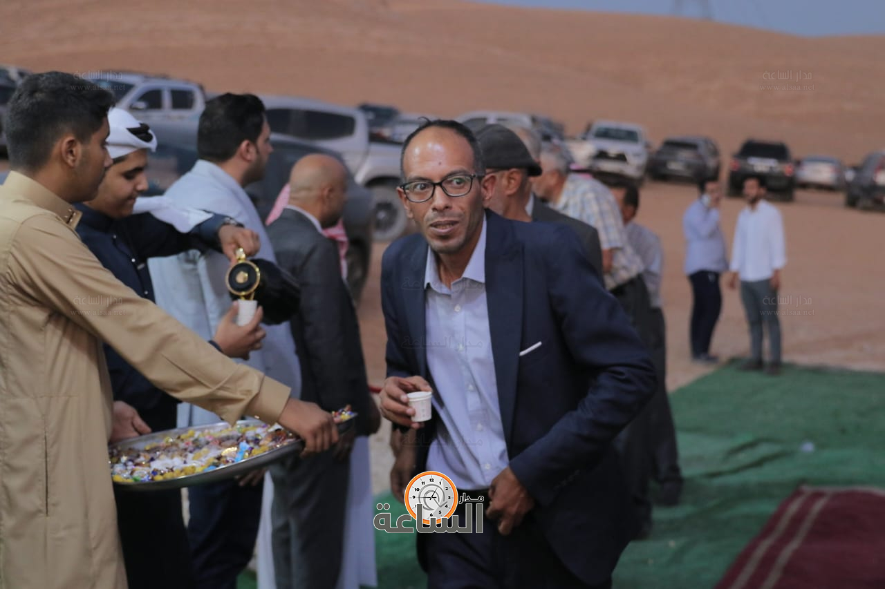 Madar Al-Saa Images 0.4156437111002924