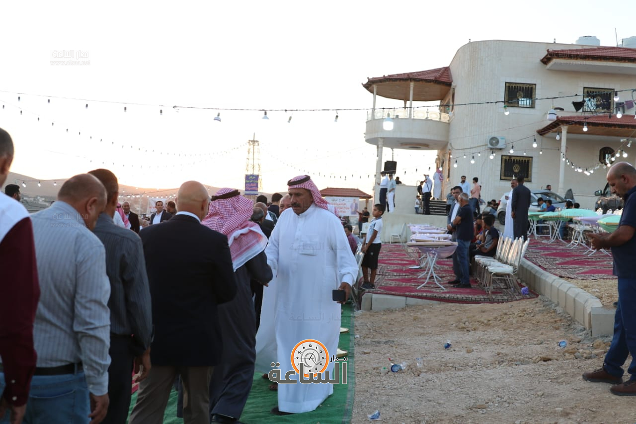 Madar Al-Saa Images 0.7718150580336147