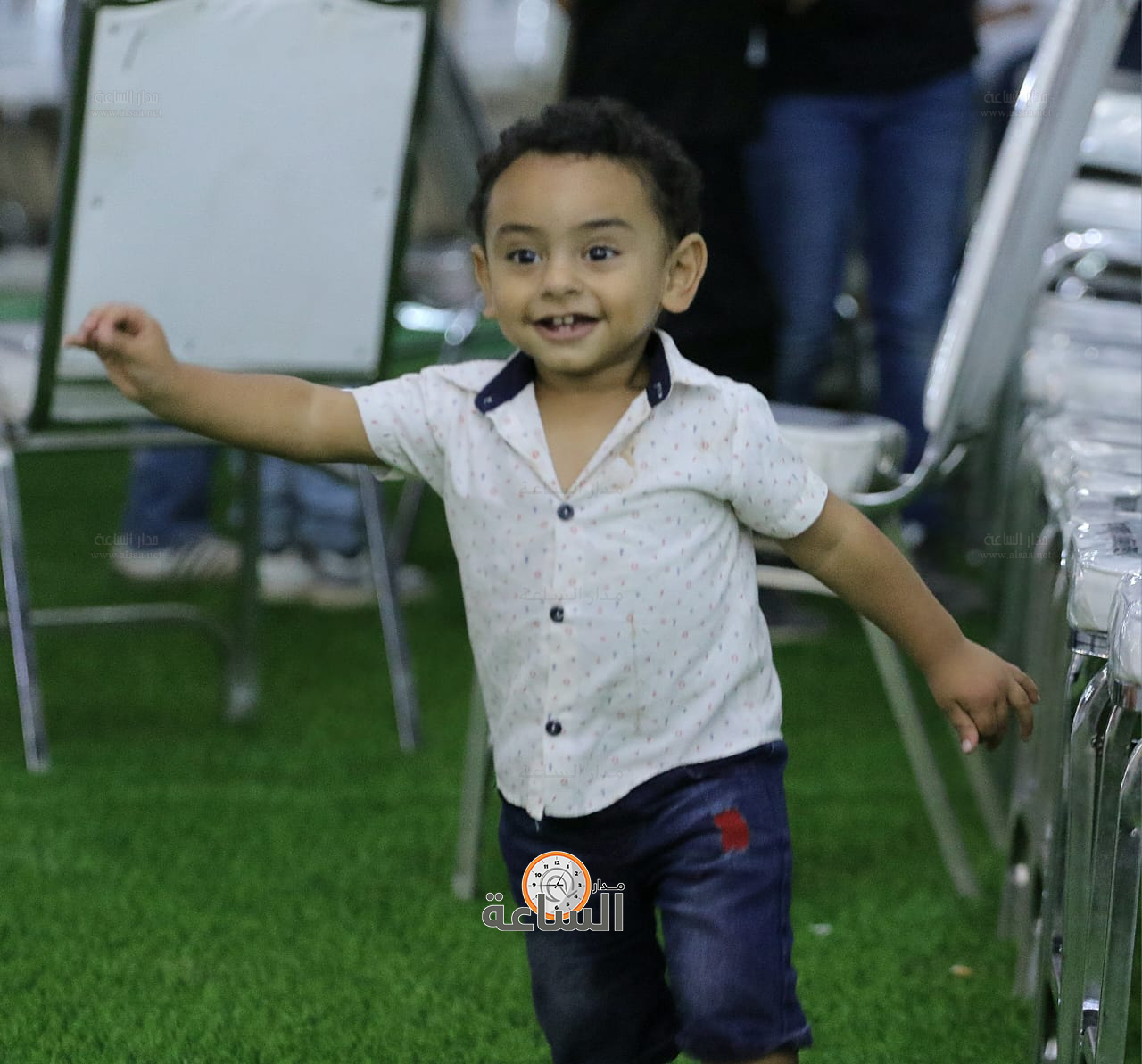 Madar Al-Saa Images 0.32002063997707997