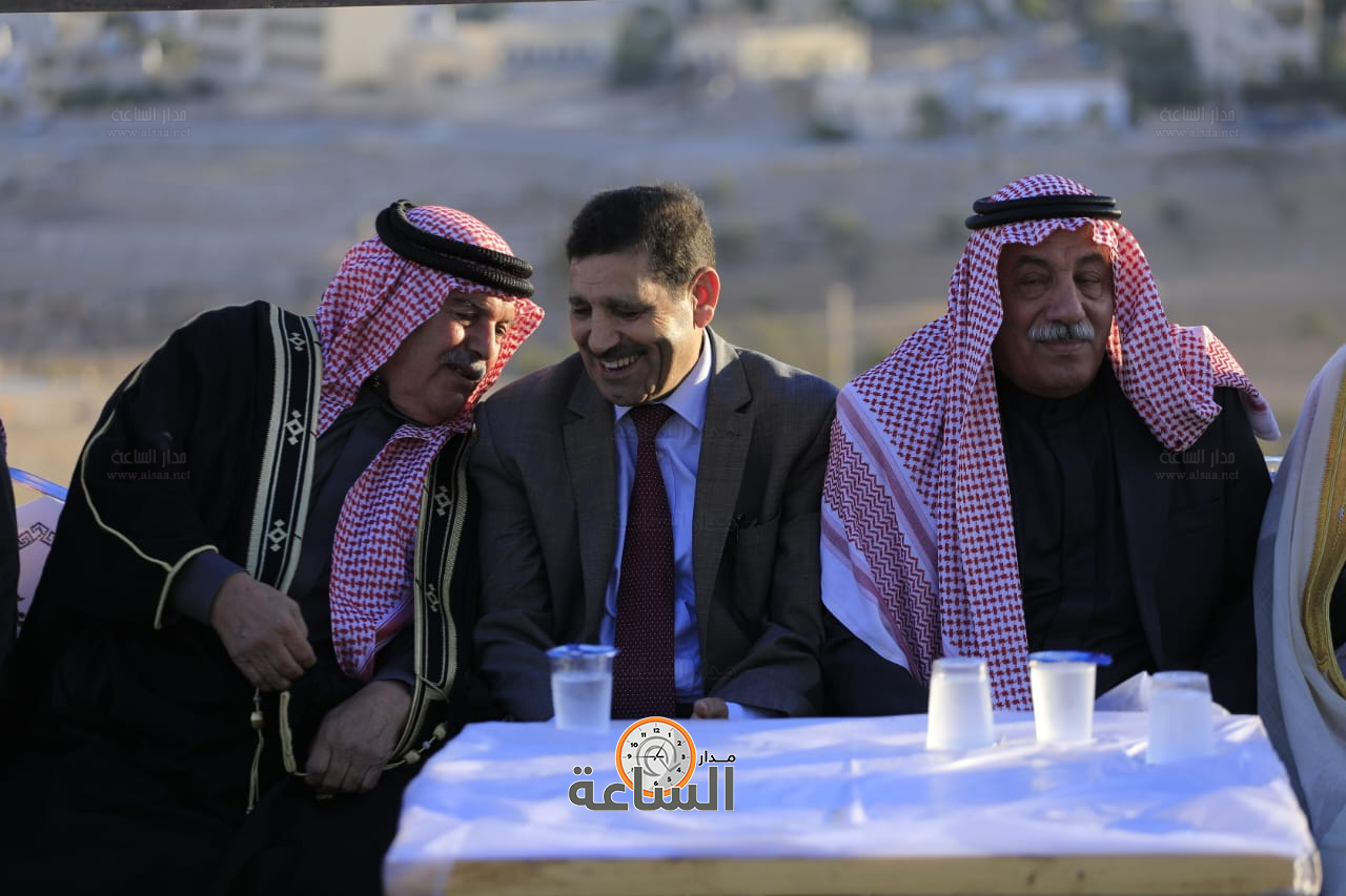 Madar Al-Saa Images 0.025741138408781006