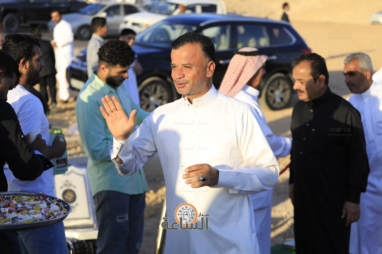 Madar Al-Saa Images 0.4789879397948985