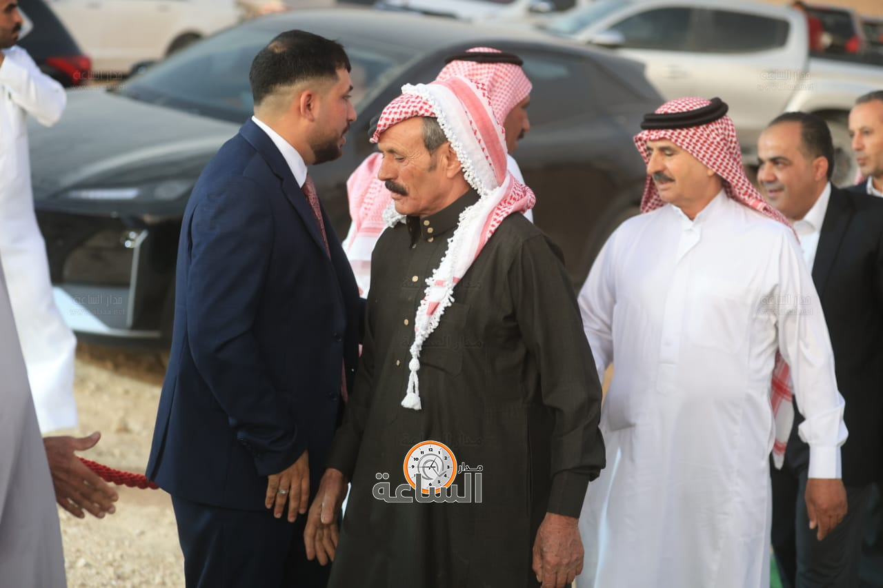 Madar Al-Saa Images 0.08388298811119954