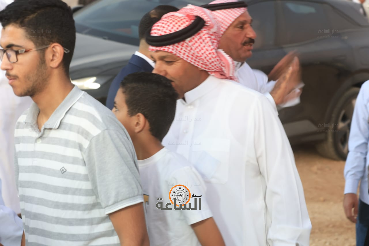 Madar Al-Saa Images 0.09133150122954747