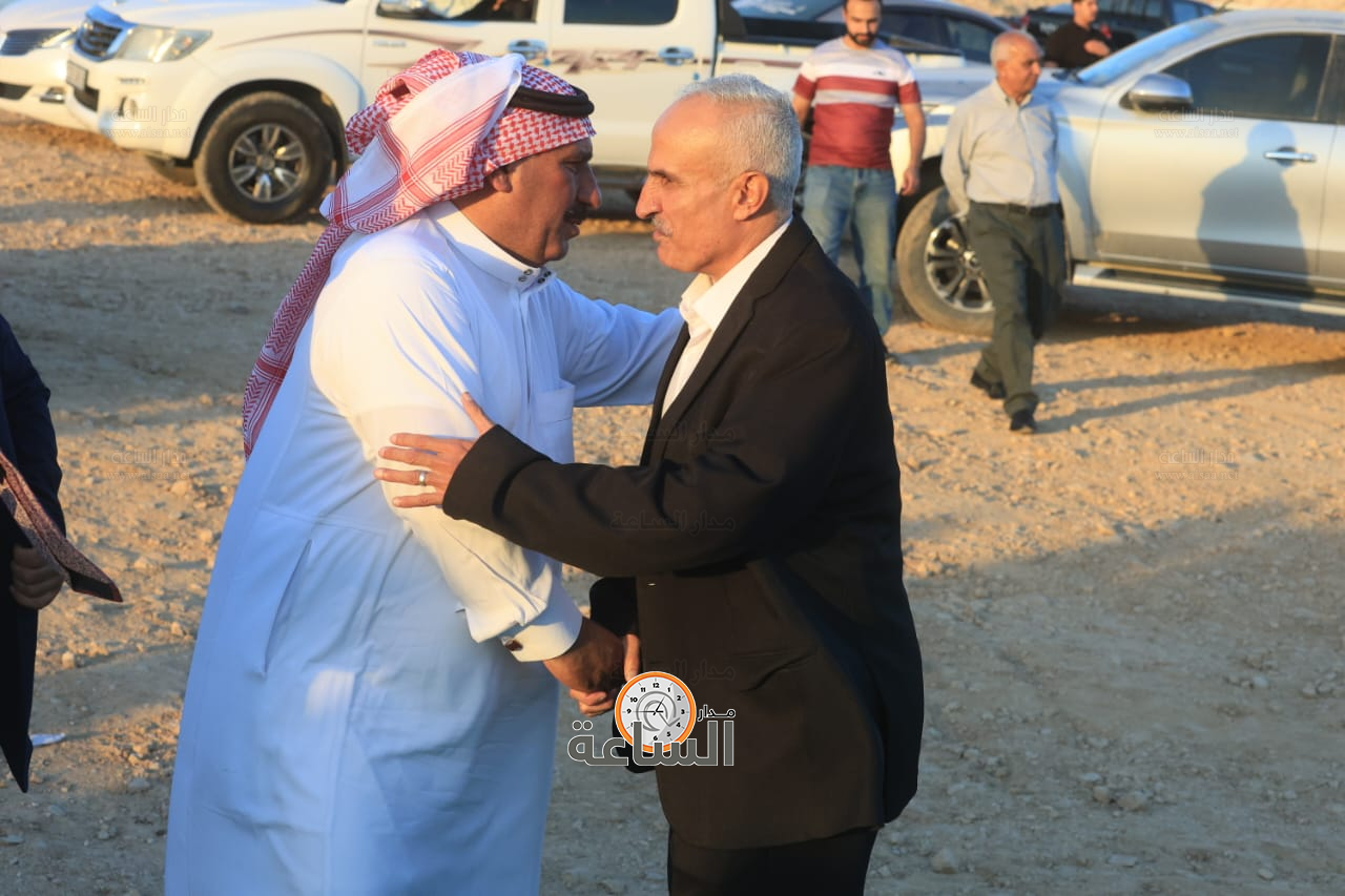 Madar Al-Saa Images 0.7854035593575115