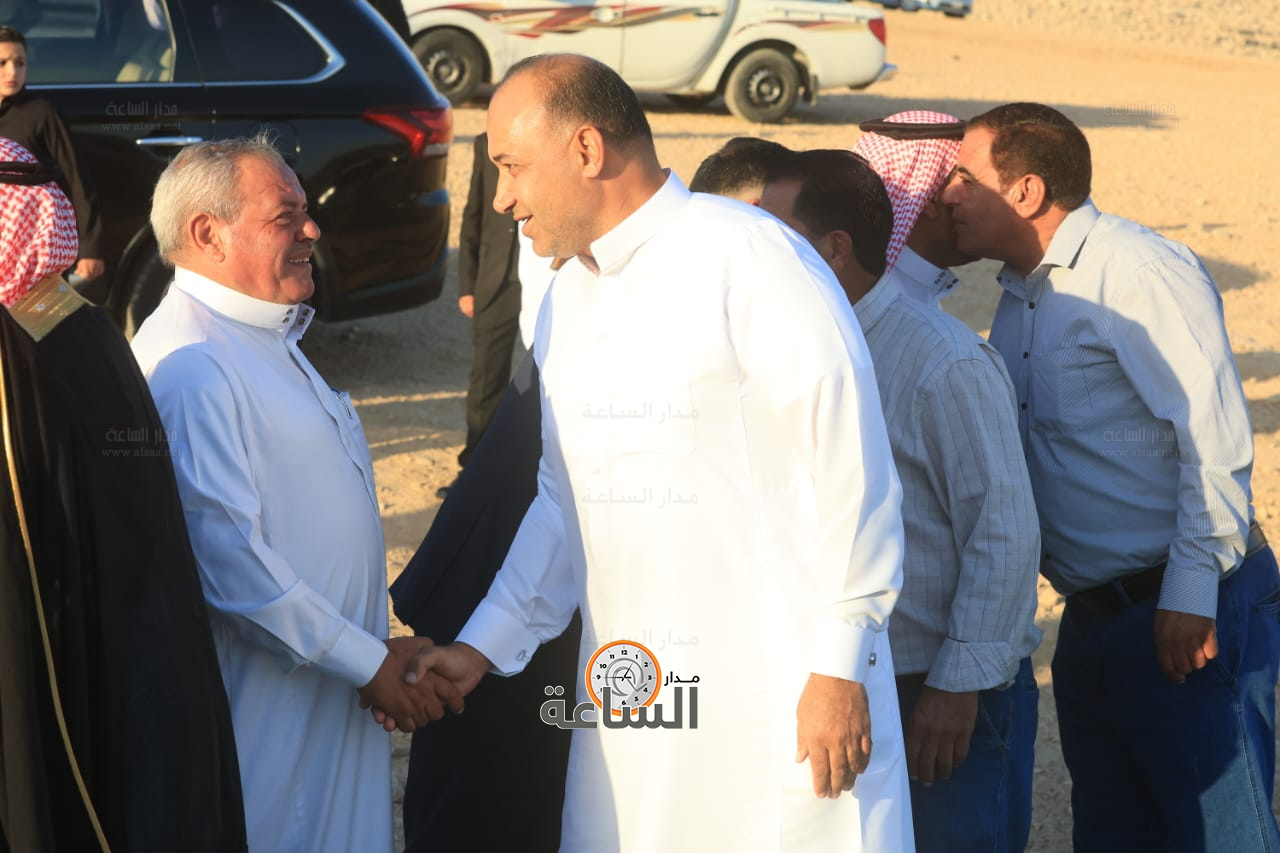 Madar Al-Saa Images 0.5376411920999685