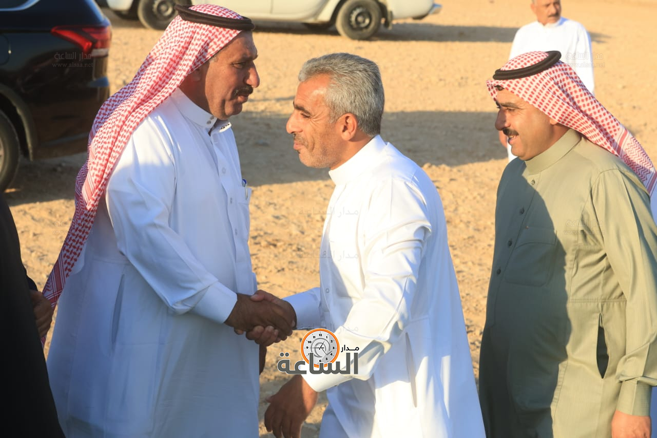 Madar Al-Saa Images 0.364552608157924