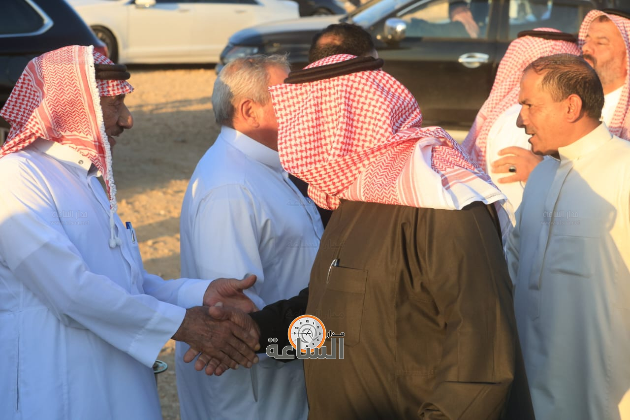 Madar Al-Saa Images 0.2551501364394567