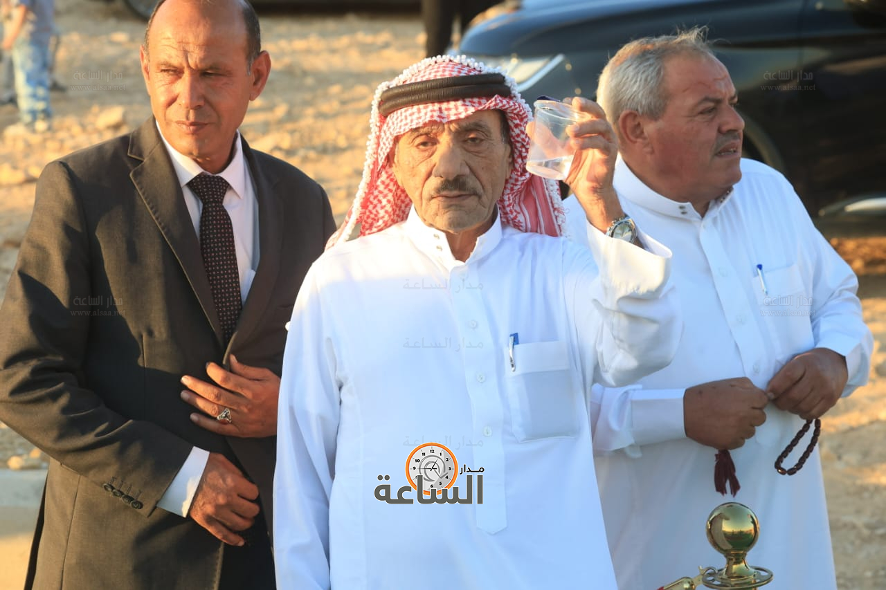 Madar Al-Saa Images 0.1616345023534811