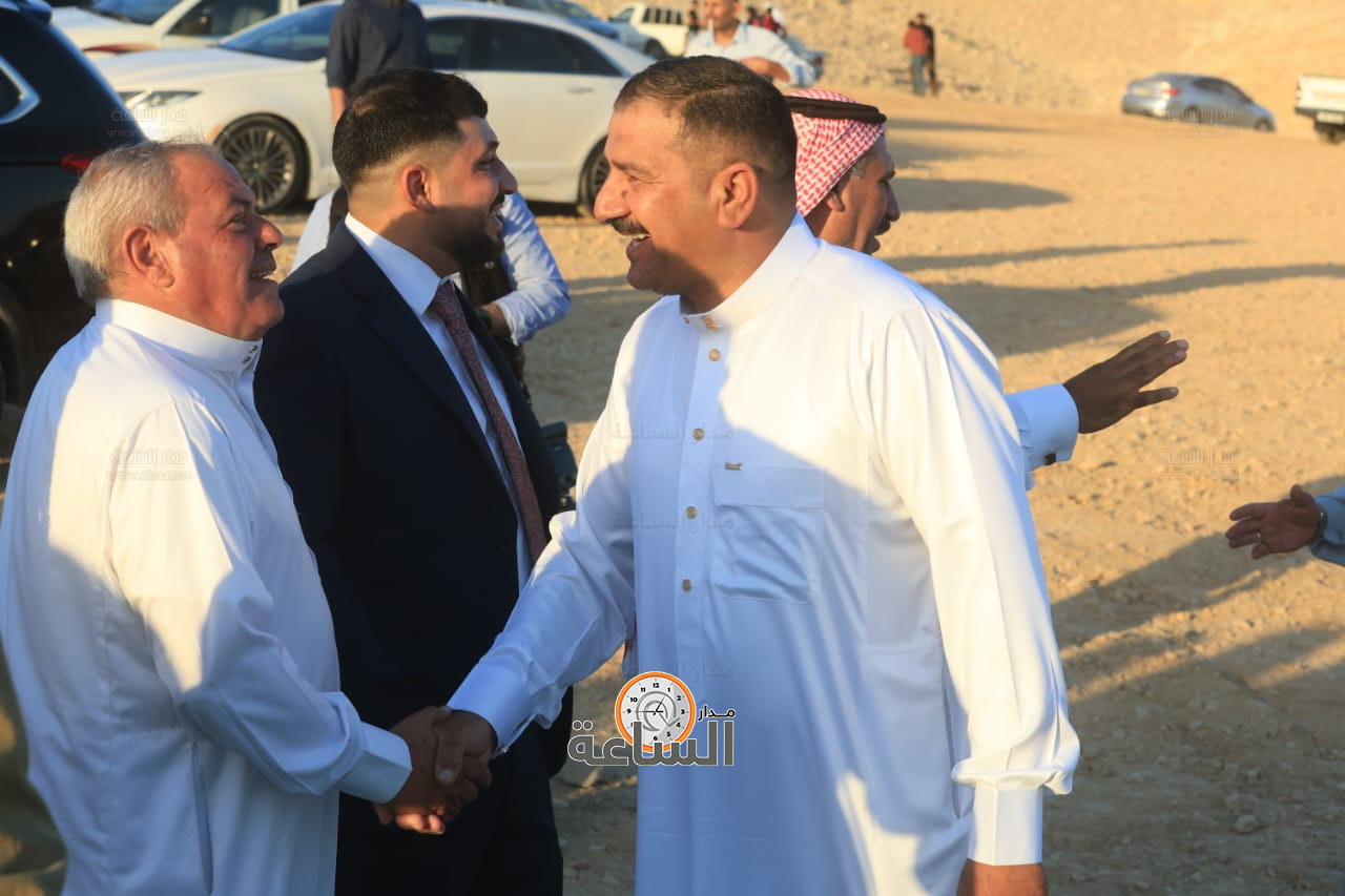 Madar Al-Saa Images 0.789642945486352