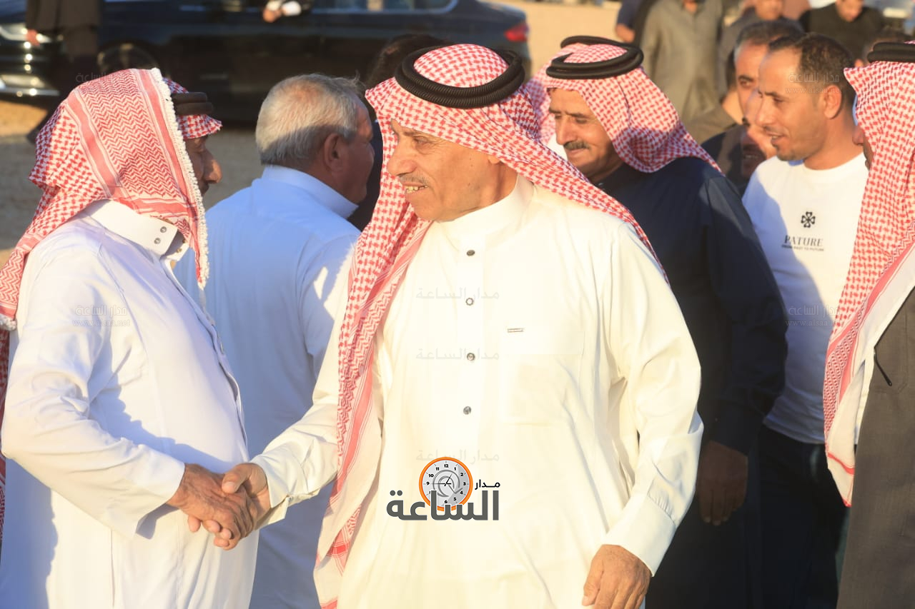 Madar Al-Saa Images 0.7630262756954966