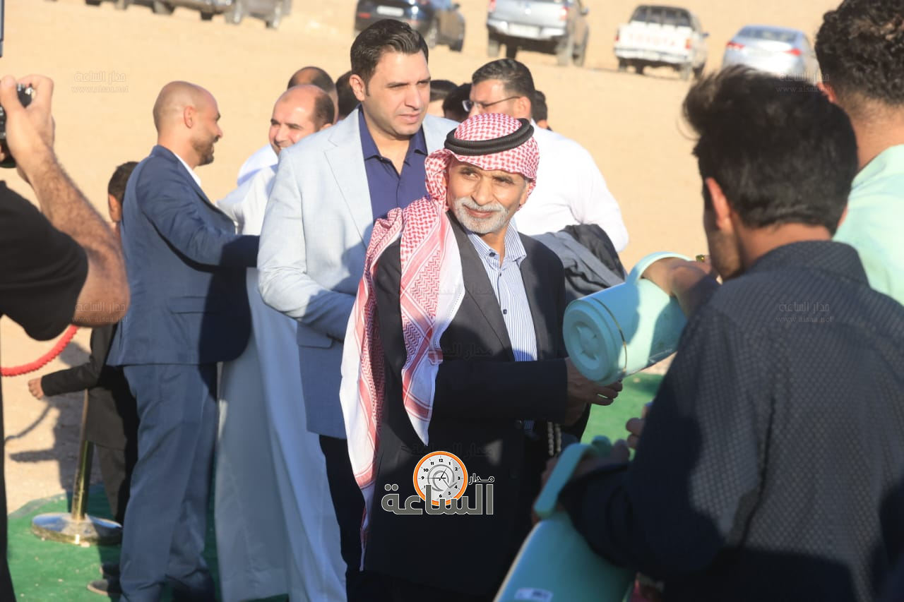 Madar Al-Saa Images 0.41661691654519695