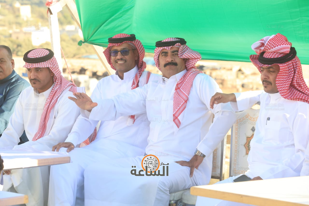 Madar Al-Saa Images 0.47338540475209323