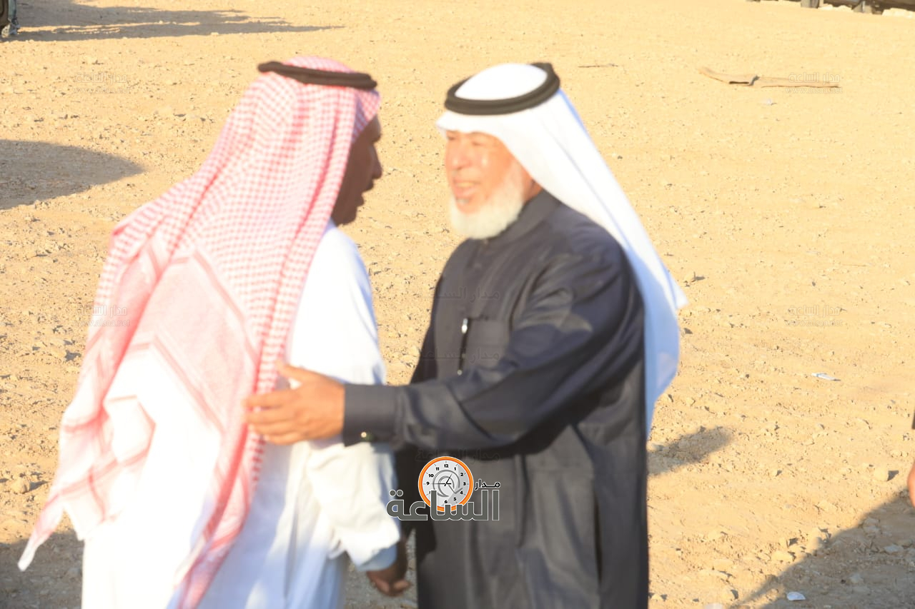 Madar Al-Saa Images 0.9159173266238729