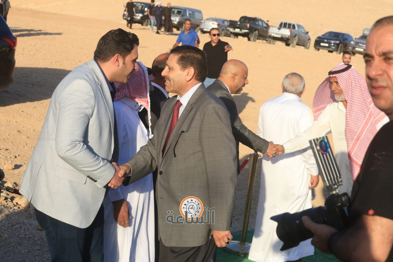 Madar Al-Saa Images 0.7028850677268296