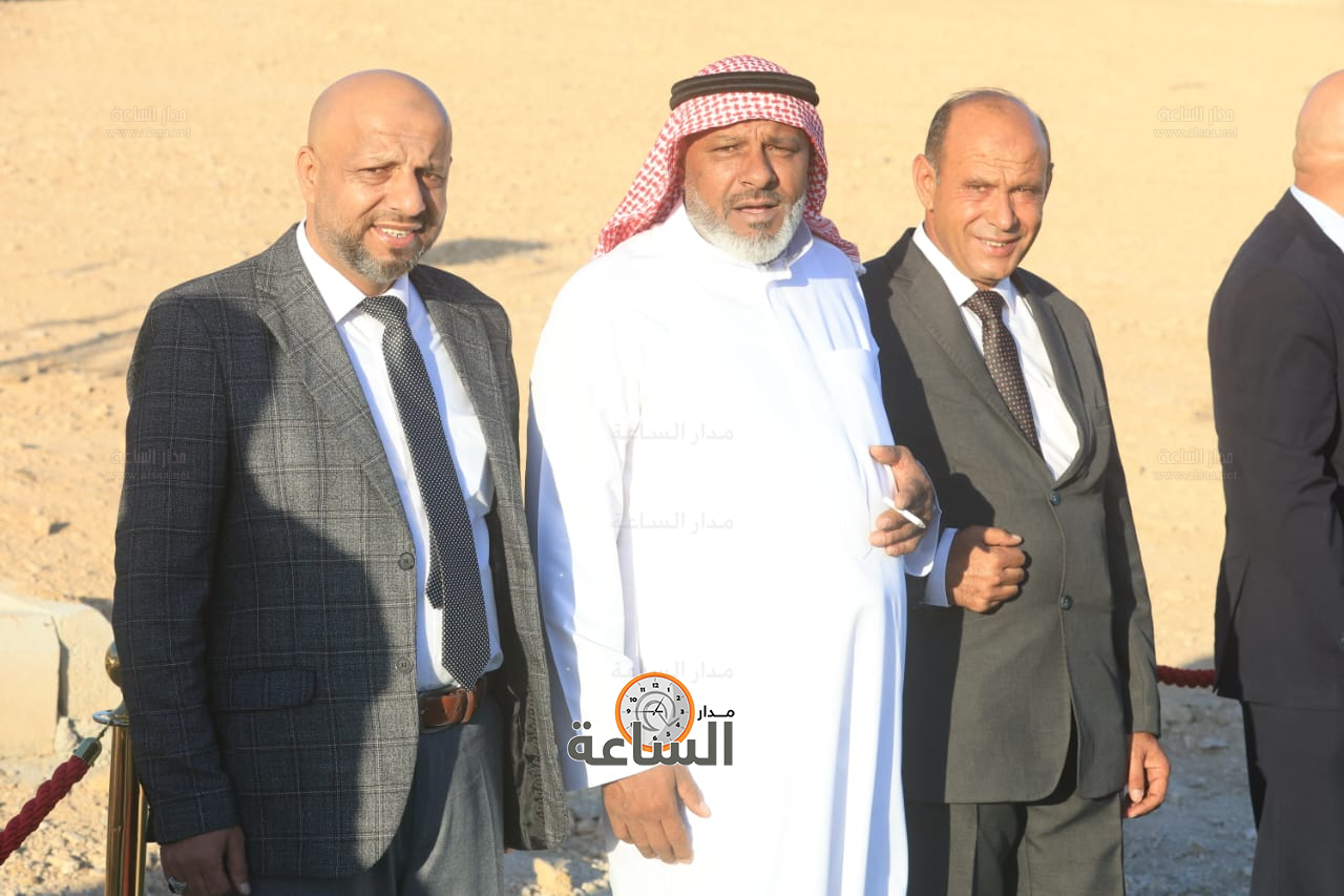 Madar Al-Saa Images 0.6793016312209784