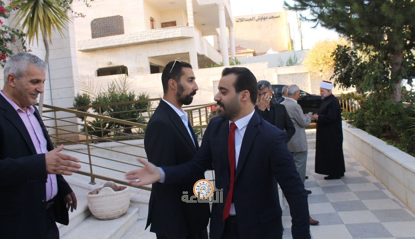 Madar Al-Saa Images 0.8197883451553096