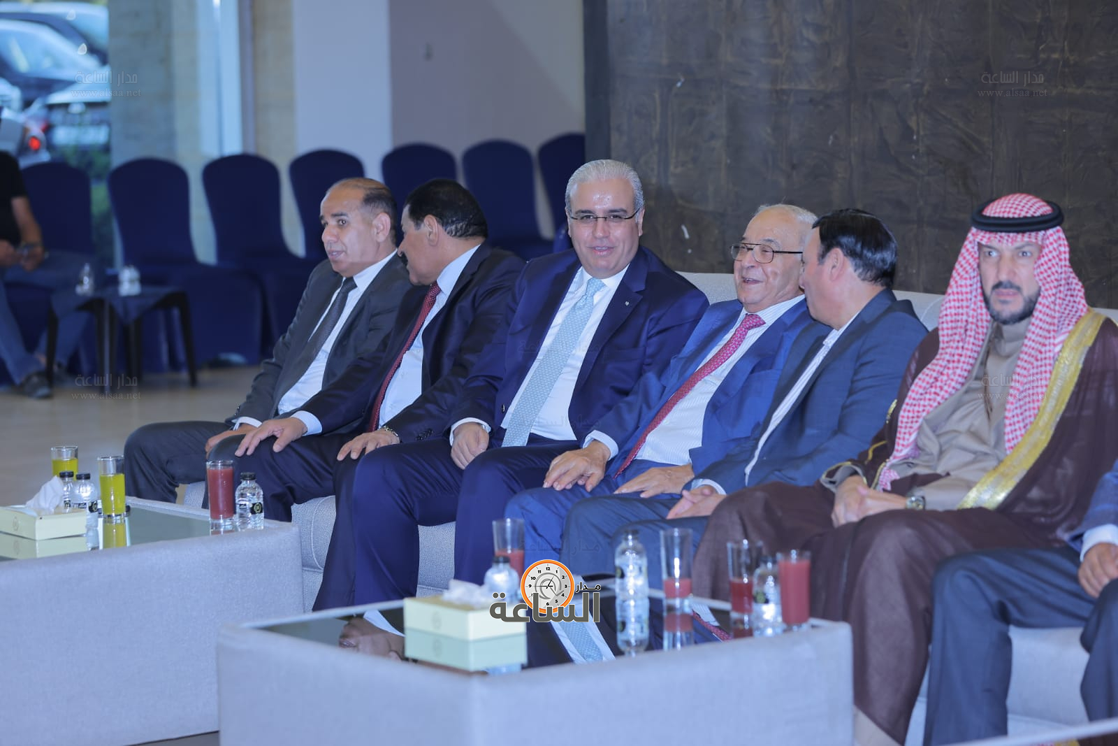 Madar Al-Saa Images 0.014499960885989371