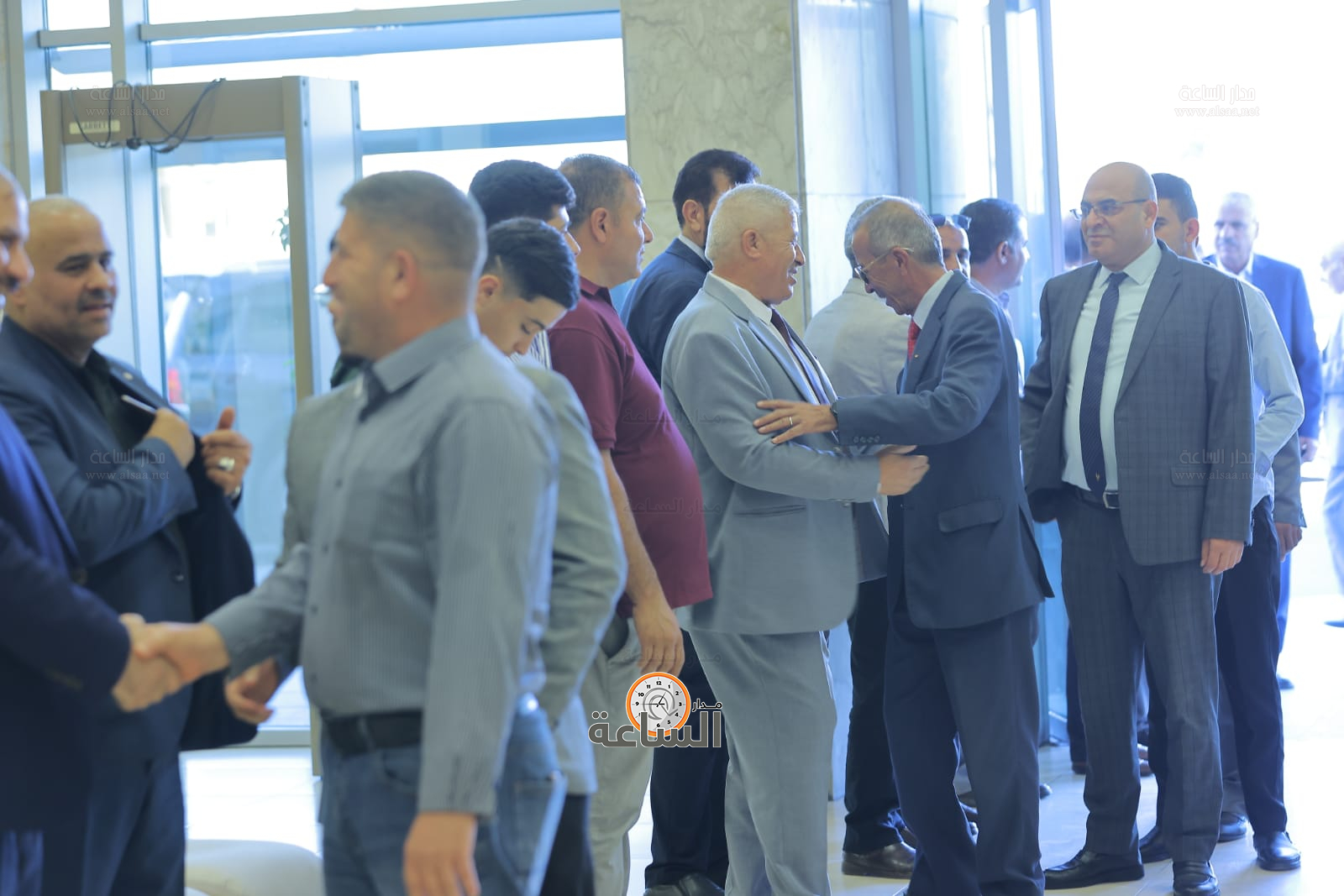 Madar Al-Saa Images 0.7402322087105124