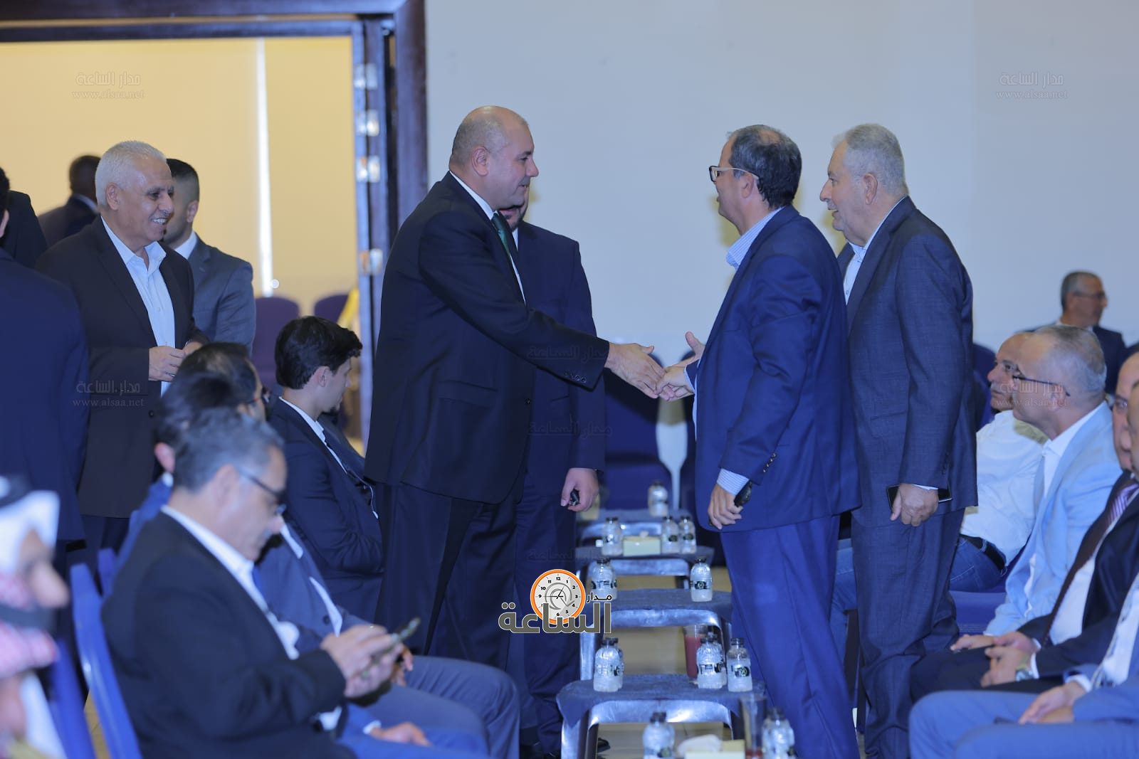 Madar Al-Saa Images 0.43160727624191364