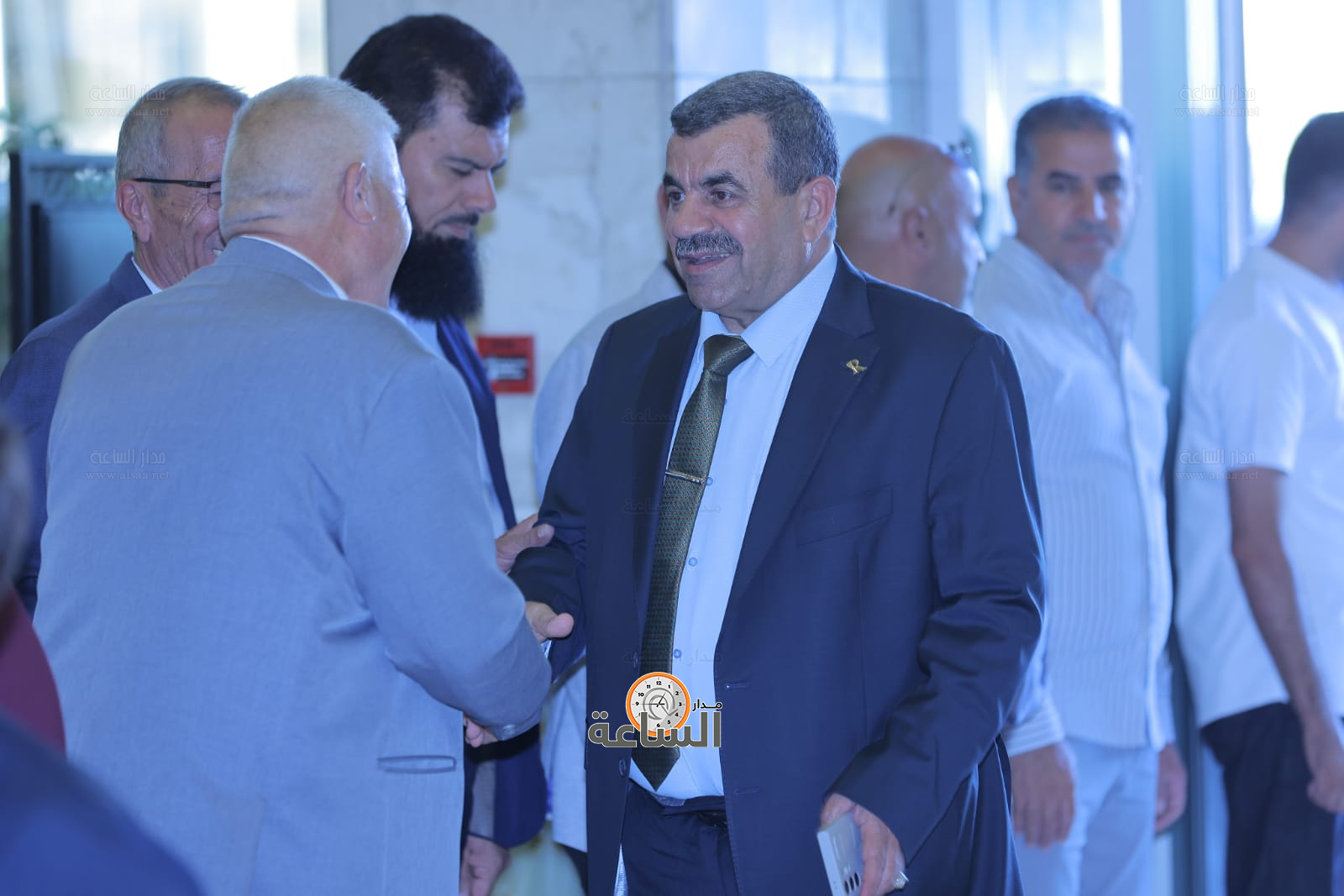 Madar Al-Saa Images 0.5485430143794013